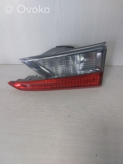 Lexus RC Lampy tylnej klapy bagażnika 