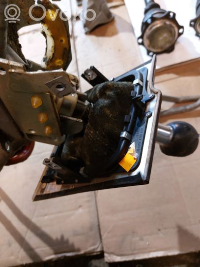 4D0399113AD Audi A8 S8 D2 4D Gearbox mounting bracket, 750.00 € | RRR 