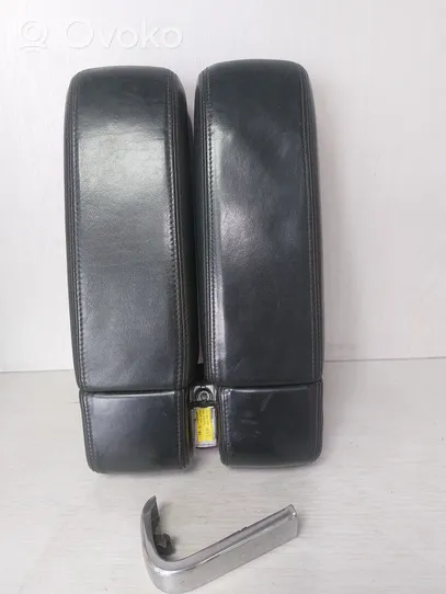 Audi A8 S8 D2 4D Armrest 