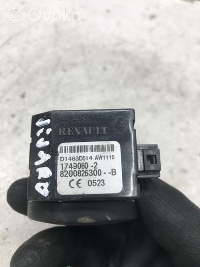 Opel Vivaro Ignition lock 8200826300