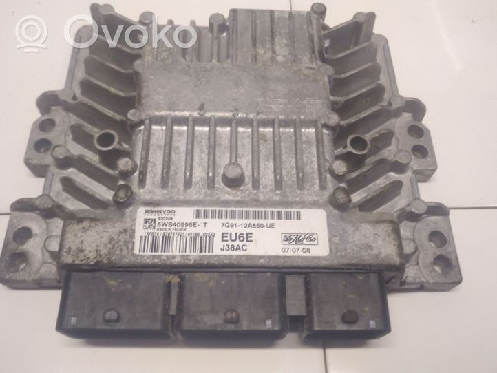 Ford Mondeo MK IV Variklio valdymo blokas 5WS40595ET