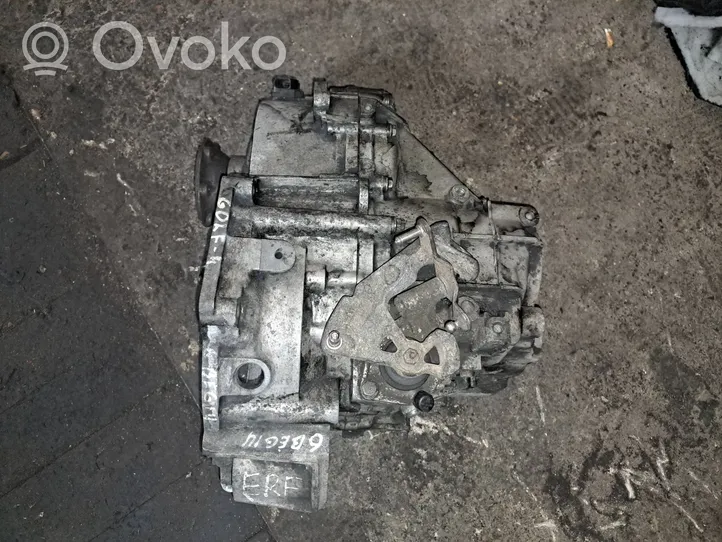 Volkswagen Bora Mechaninė 6 pavarų dėžė 02M301103D