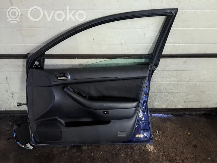 Toyota Avensis T250 Front door 