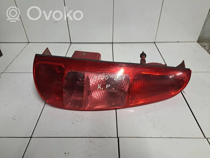 Peugeot 807 Rear/tail lights 2551