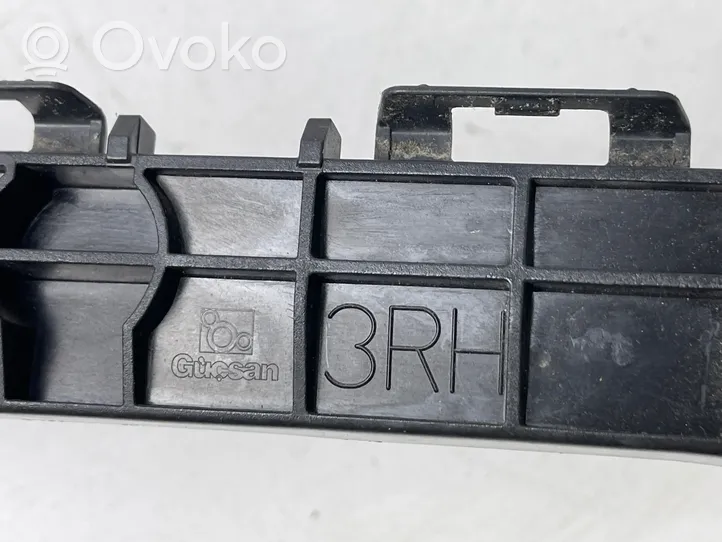 Toyota Avensis T250 Support de pare-chocs arrière 52575