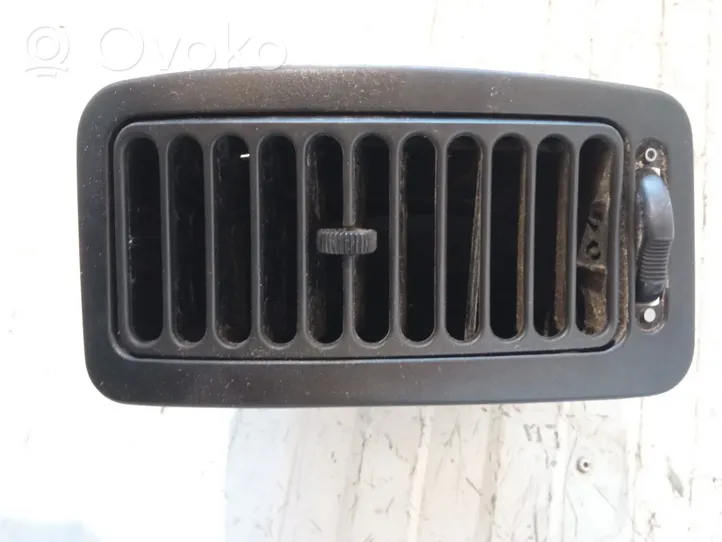 Volkswagen Caddy Dash center air vent grill 6K1819710A