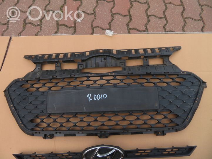 Hyundai i20 (PB PBT) Maskownica / Grill / Atrapa górna chłodnicy 86569C8010