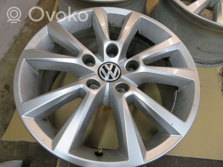 Volkswagen Touareg II Cerchione in lega R18 7P6601025C