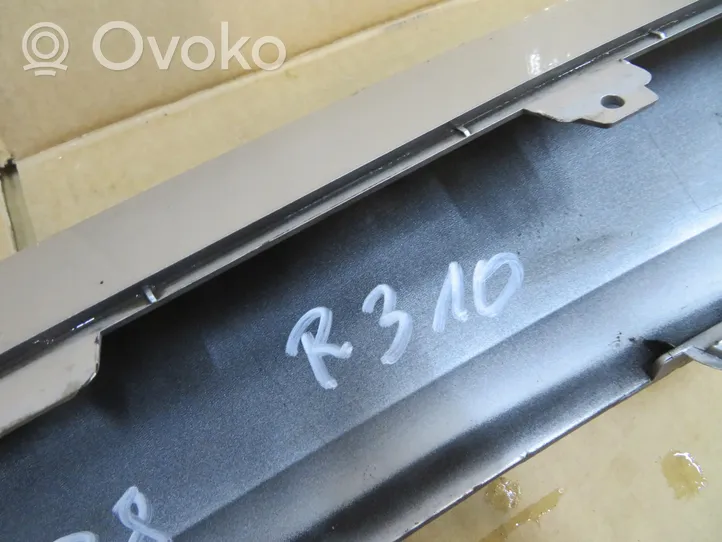 Volvo XC40 Modanatura separatore del paraurti anteriore 30747788