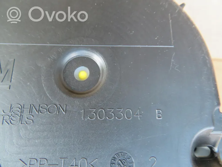 Opel Corsa D Bouton interrupteur de commande d'essuie-glace de phare 1303304
