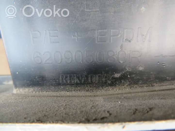 Opel Vivaro Etupuskurin kannake 620905080R