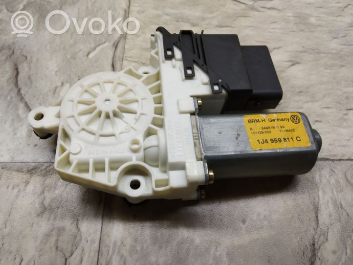 Volkswagen Golf IV Rear door window regulator motor 1J4959811C