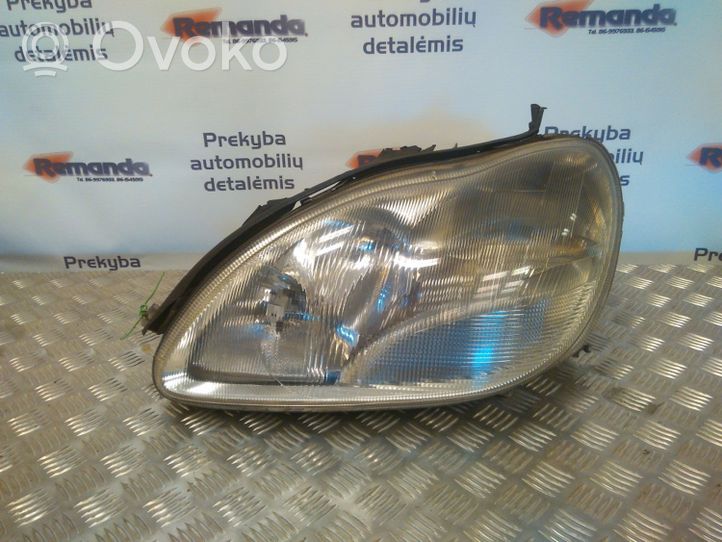 Mercedes-Benz S W220 Phare frontale 0301153001