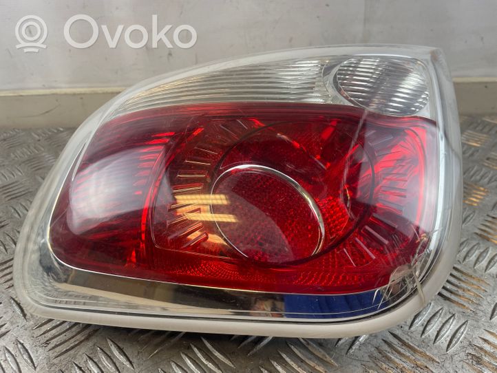 Fiat 500 Rear/tail lights 27043101