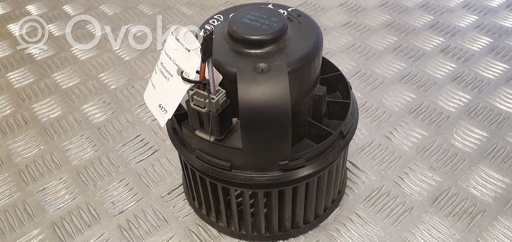Ford Transit -  Tourneo Connect Mazā radiatora ventilators 1736007103
