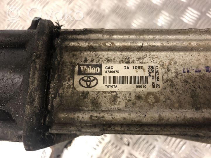 Toyota Avensis T250 Välijäähdyttimen jäähdytin 873067D