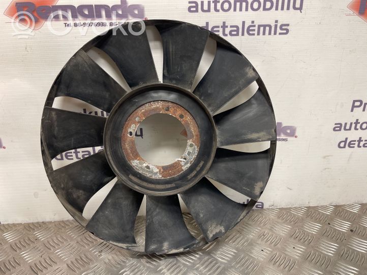 Iveco Daily 30.8 - 9 Girante ventola 500333136EA