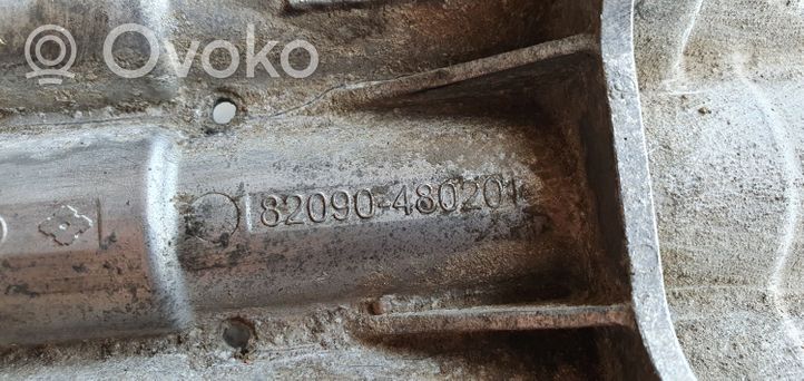 Toyota RAV 4 (XA40) Takatasauspyörästö 82090480201