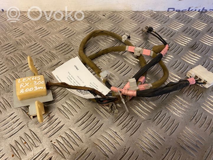 Lexus RX 300 Antena GPS 8686048050