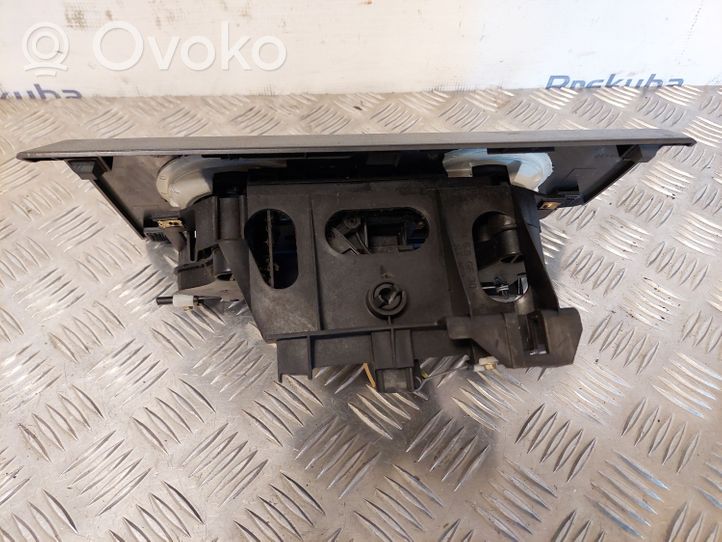 Iveco Daily 35 - 40.10 Climate control unit 123842800