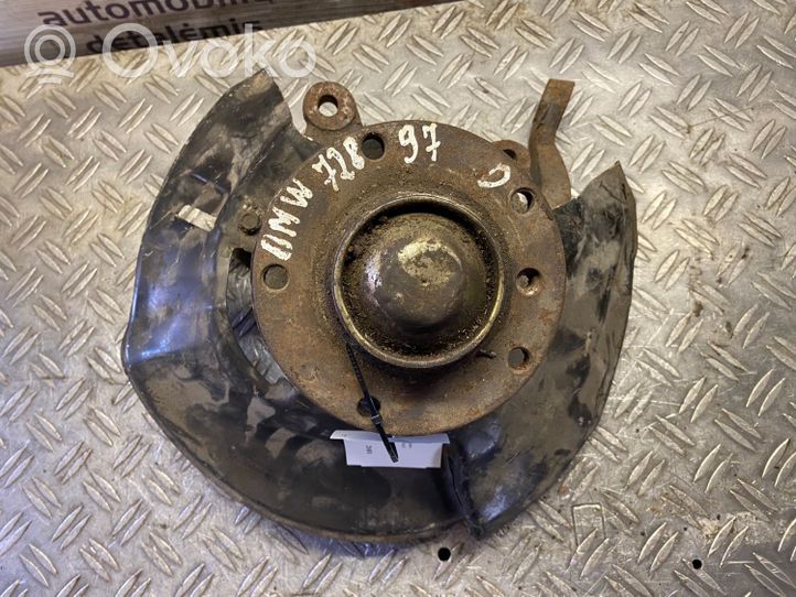 BMW 7 E38 Rear wheel hub 