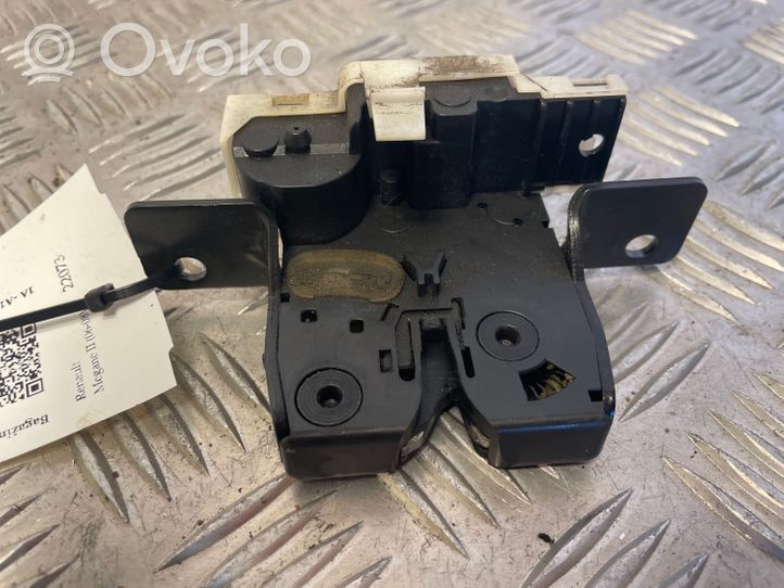 Renault Megane II Loading door lock 8200076240