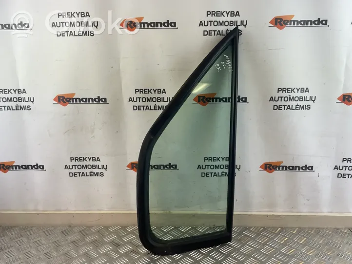 Renault Master II Front vent window/glass (coupe) 43R000464