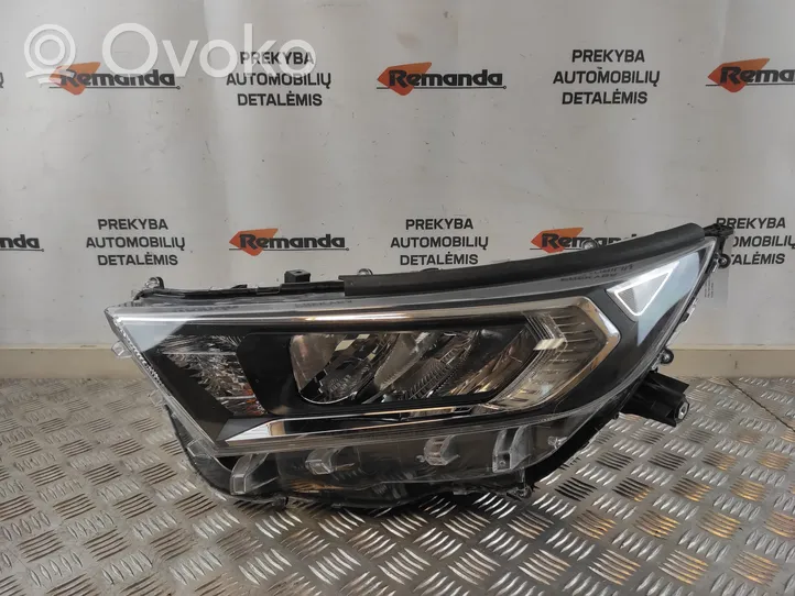 Toyota RAV 4 (XA50) Lampa przednia 8990742020