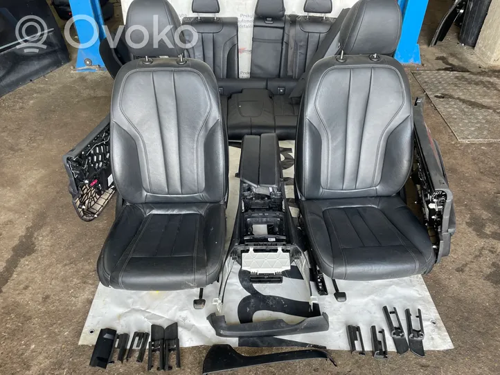 BMW 5 G30 G31 Kit intérieur 