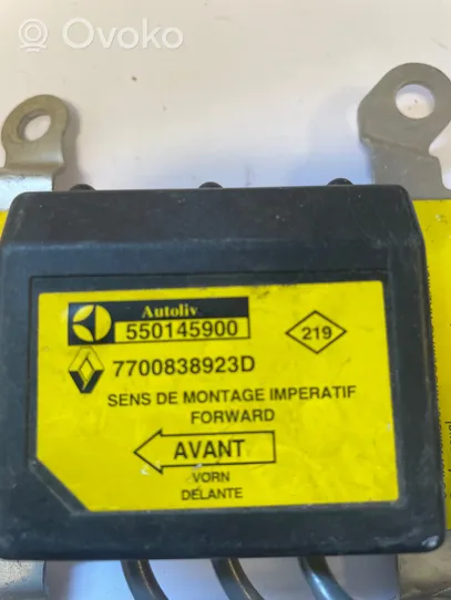 Renault Safrane Airbag deployment crash/impact sensor 7700838923D