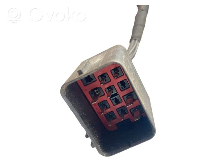 Volvo S60 Lampa przednia 31299993