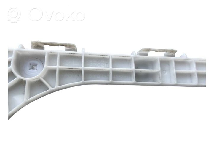 Toyota Prius (XW30) Support de pare-chocs arrière 5257647020