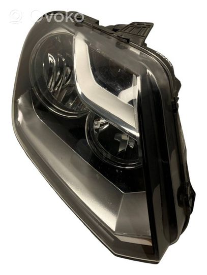 Volkswagen Amarok Lampa przednia 90026082