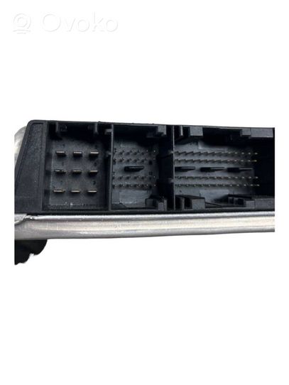 Mercedes-Benz Vaneo W414 Moottorin ohjainlaite/moduuli A0285451732