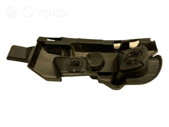 Skoda Superb B8 (3V) Support de pare-chocs arrière 3V9807394A