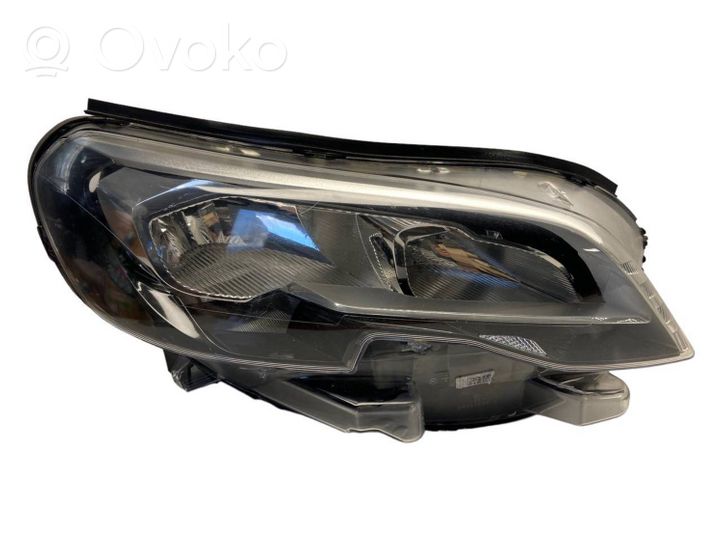 Peugeot Expert Lampa przednia 0019711004