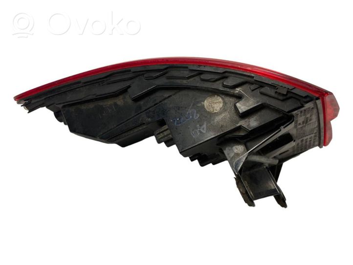 Audi A4 S4 B9 Lampa tylna 8W9945092C