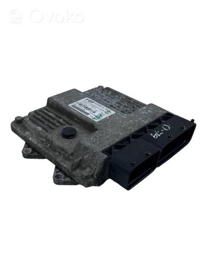 Opel Combo C Calculateur moteur ECU 55194018