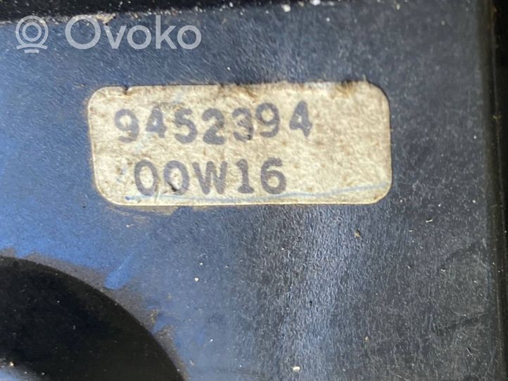 Volvo XC70 Manetka / Przełącznik kierunkowskazów wycieraczek 9452394