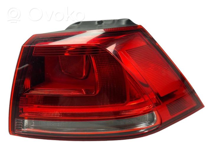 Volkswagen Golf VII Lampy tylnej klapy bagażnika 5G0945096M