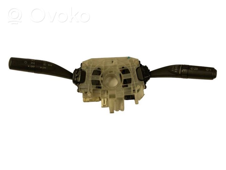 Subaru Legacy Leva/interruttore dell’indicatore di direzione e tergicristallo 83111AG12