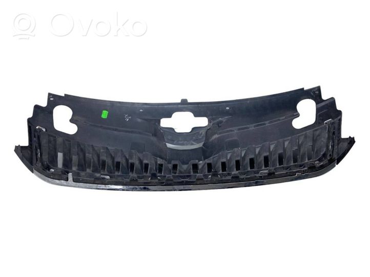 Skoda Rapid (NH) Grille calandre supérieure de pare-chocs avant 5JA853668