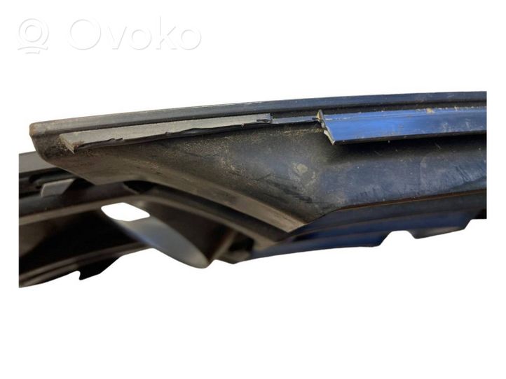 Audi Q7 4M Front bumper lower grill 4M0807682