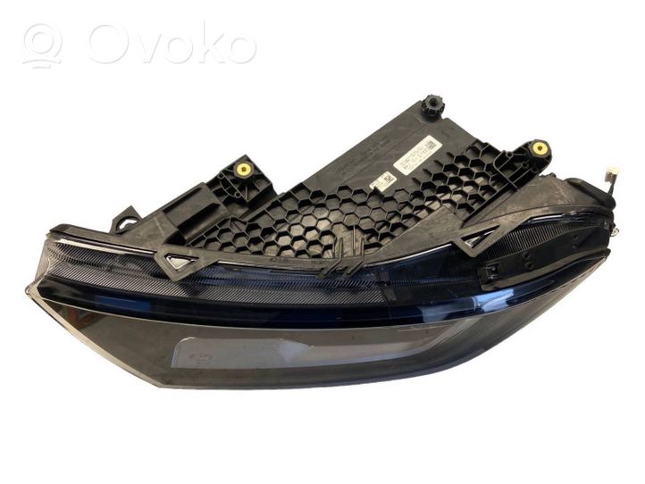 Ford Tourneo Lampa przednia 2KF941035