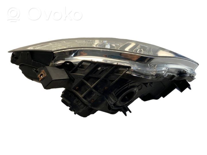 Mitsubishi Pajero Headlight/headlamp 10087874