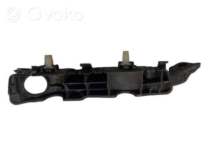 Hyundai i30 Staffa di rinforzo montaggio del paraurti anteriore 86515A6000