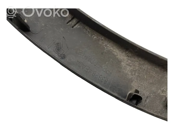 Nissan Qashqai Rivestimento modanatura parafango posteriore 938284EA0A