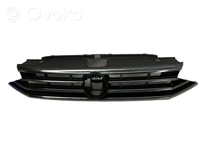 Volkswagen PASSAT B8 Maskownica / Grill / Atrapa górna chłodnicy 3G0853651CB