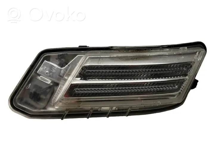 Volvo XC60 Fendinebbia anteriore 89052027Y