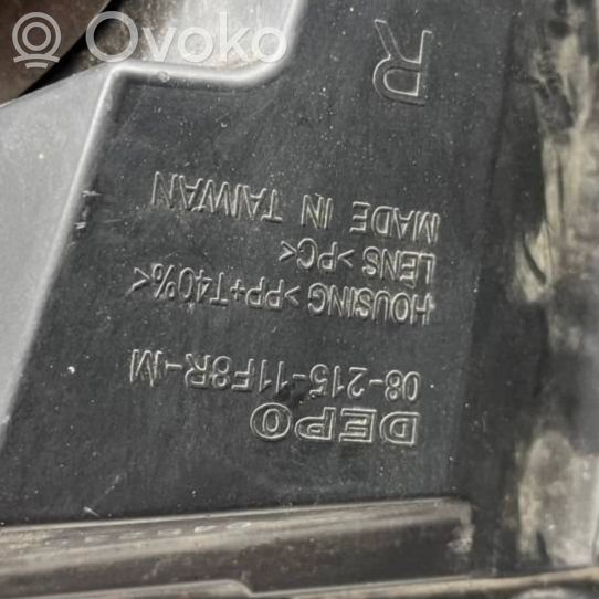 0821511F8RM Nissan Navara D40 Headlight/headlamp, 80.00 € | RRR 